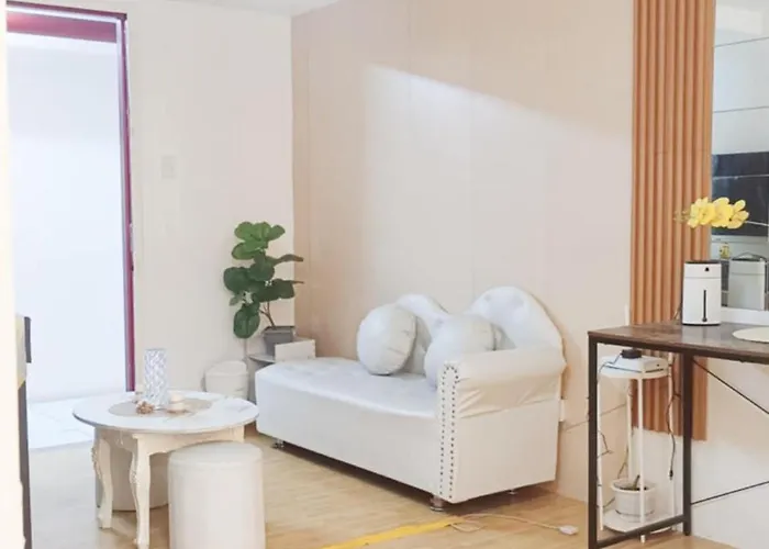 Halsey's Staycation Auberge de jeunesse *